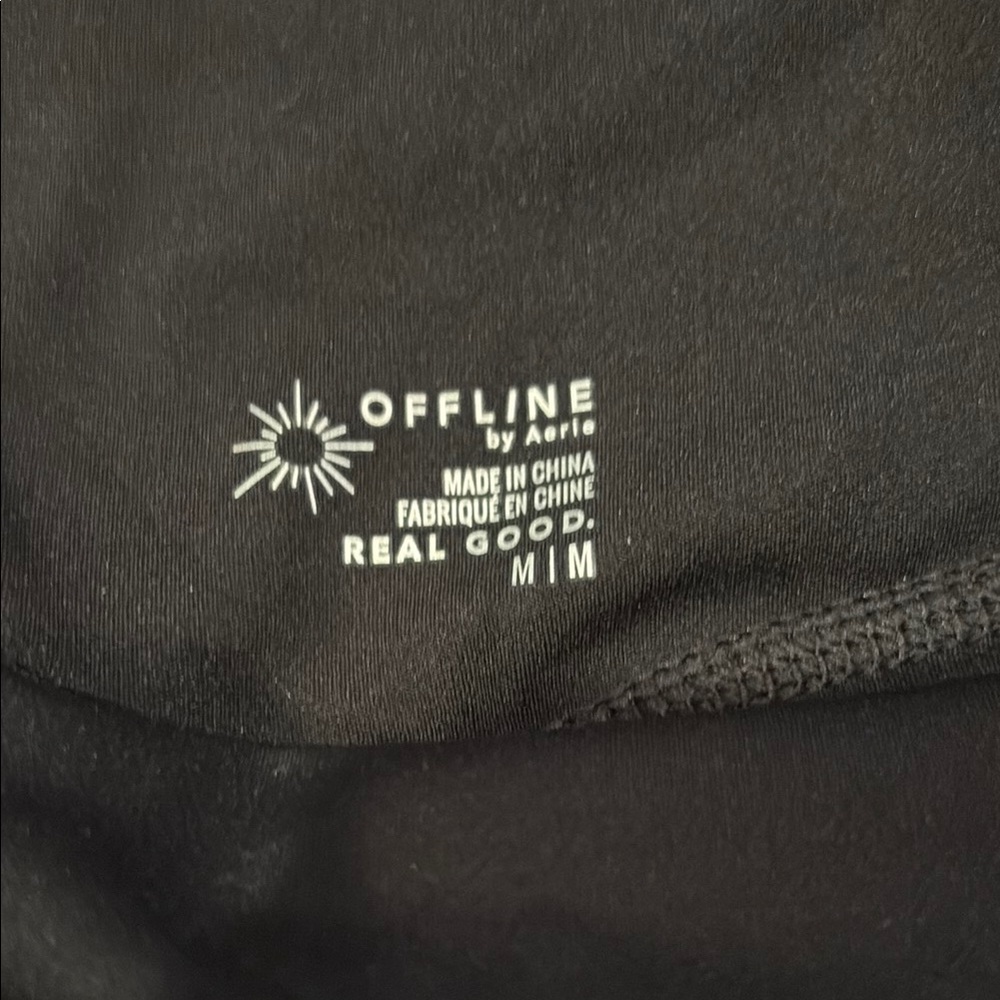 Aerie Black Pleated Shorts - Picture 2 of 4